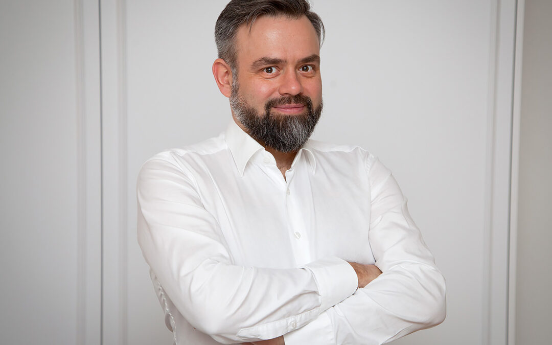 DAWID SOMLÓ PROMOTED TO SALES DISTRIBUTION MANAGER AT OPTOCORE AND BROAMAN